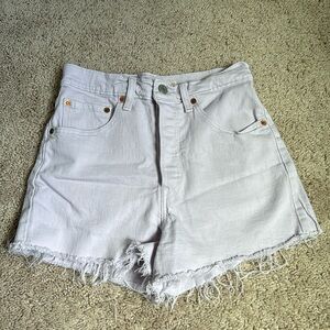 Levi’s lilac ribcage shorts